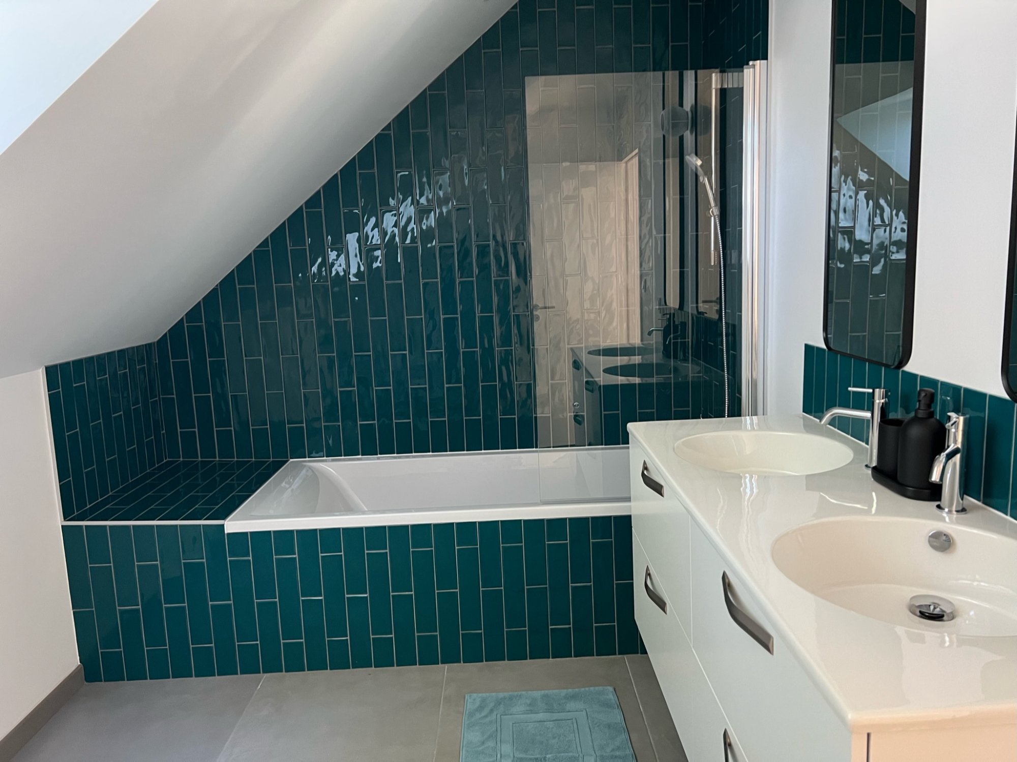 Salle de bain · Baignoire